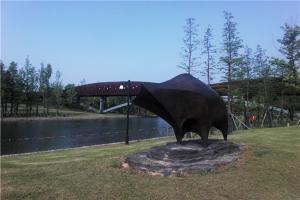 南京青奧文化體育公園雕塑·牛