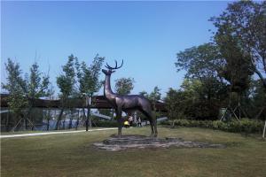 南京青奧文化體育公園雕塑·鹿